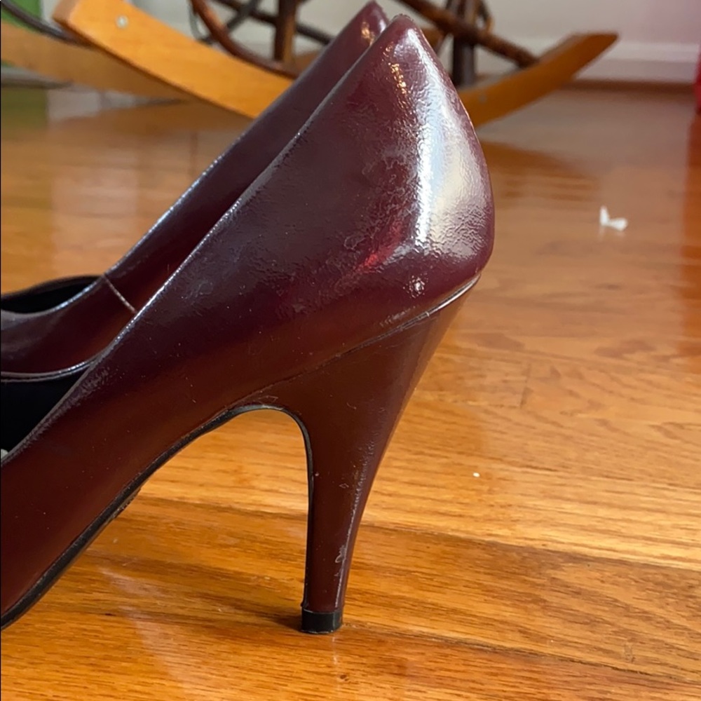 Maroon Fioni heels - Picture 4 of 6